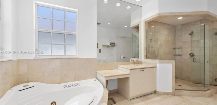 Aventura 14 Th Addn, Unit 3802, Miami FL