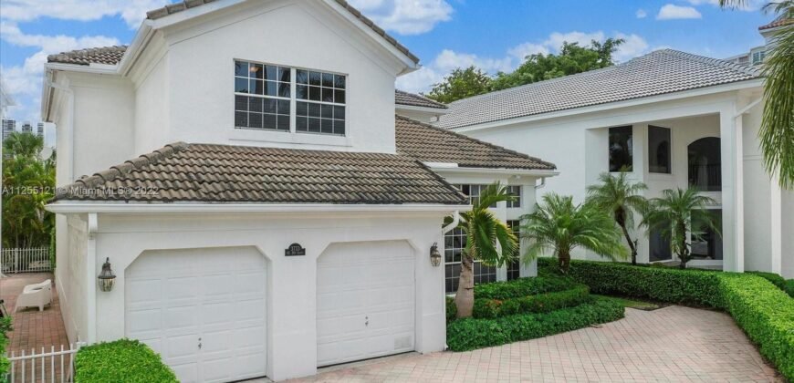 3733 NE 201st St, Aventura, Miami
