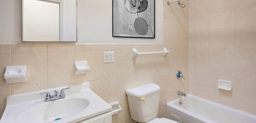 Studio in 529 West 152nd Street, Manhattan