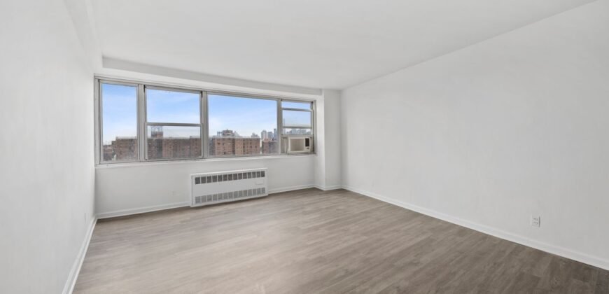 215 Park Row, Unit 15F, Manhattan, NY