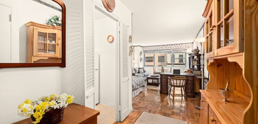 330 East 49th Street, Unit 7H, Midtown East, Manhattan, NY 10017