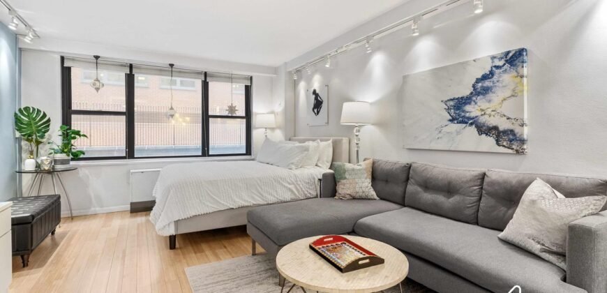 7 East 14th Street, Unit 303, Flatiron, Manhattan, NY 10003