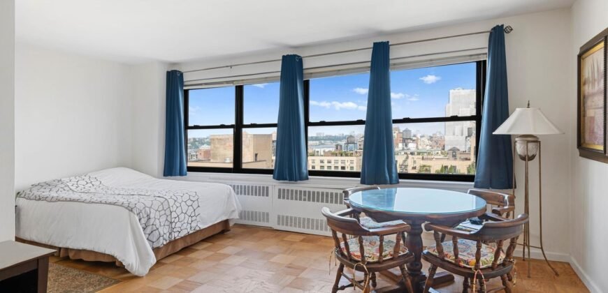 205 West End Avenue, Unit 23R, Upper West Side, Manhattan, NY 10023