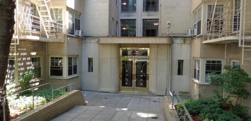 720 Fort Washington Avenue, Unit 5F, Hudson Heights, Manhattan, NY 10040