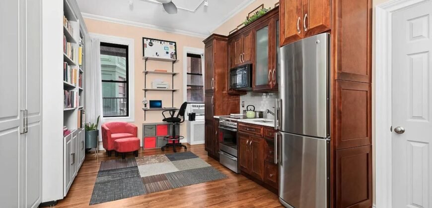 140 West 69th Street, Unit 71A, Manhattan, NY