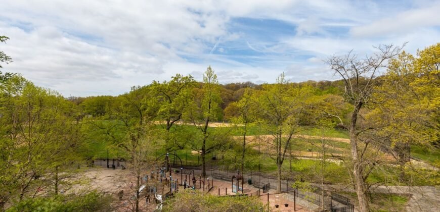 585 West 214th Street, Unit 4B, Manhattan, NY