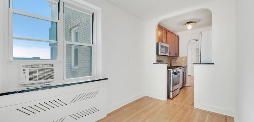 360 Cabrini Boulevard, Unit 7A, Hudson Heights, Manhattan, NY 10040