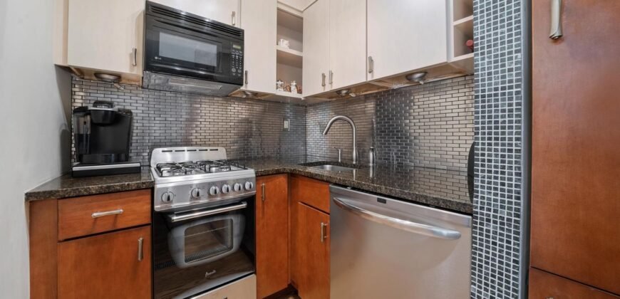 54 East 8th Street, Unit 2D, Manhattan, NY