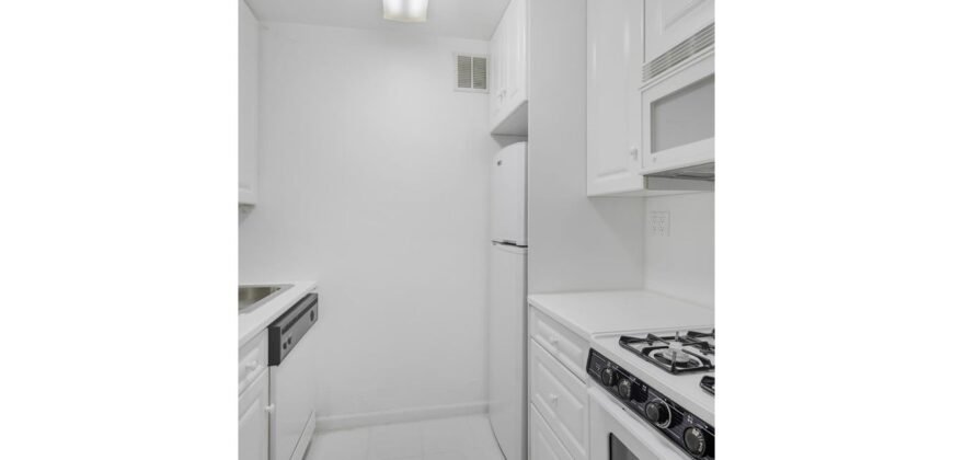 40 Sutton Place, Unit 7D, Manhattan, NY