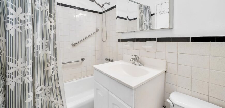 153 East 57th Street, Unit 10G, Midtown East, Manhattan, NY 10155