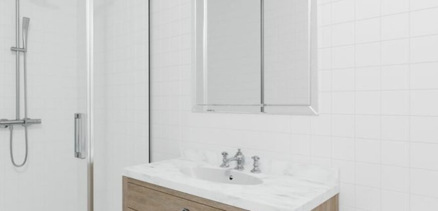 522 West 50th Street, Unit C3, Manhattan, NY