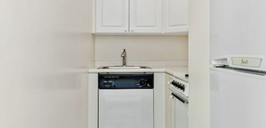 425 East 63rd Street, Unit W11E, Manhattan, NY