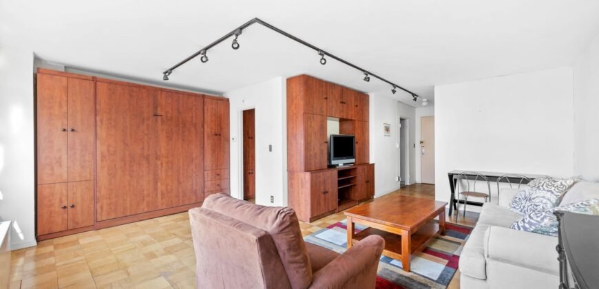 180 West End Avenue, Unit 21J, Upper West Side, Manhattan, NY 10023