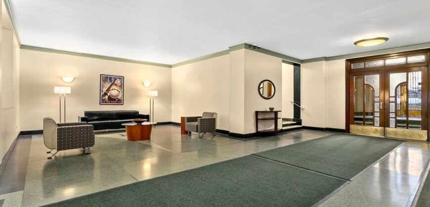 720 Fort Washington Avenue, Unit 5F, Hudson Heights, Manhattan, NY 10040