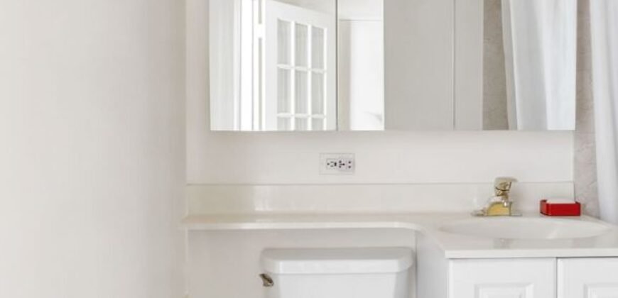 425 East 63rd Street, Unit W11E, Manhattan, NY