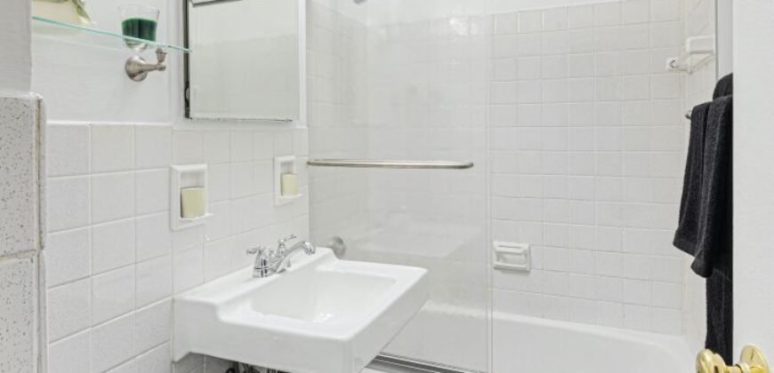 520 East 76th Street, Unit 7D, Upper East Side, Manhattan, NY 10021