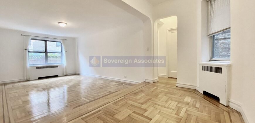 100 Bennett Avenue, Unit 1H, Manhattan, NY