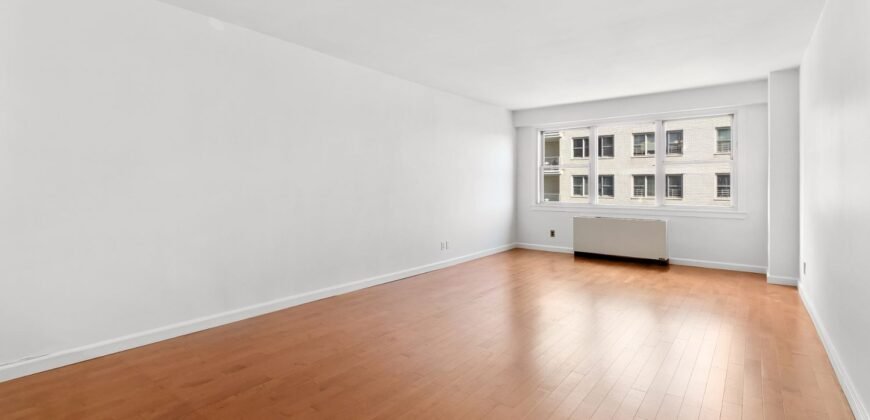 520 East 76th Street, Unit 7G, Upper East Side, Manhattan, NY 10021