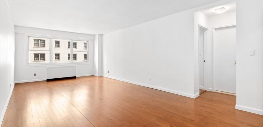 520 East 76th Street, Unit 7G, Upper East Side, Manhattan, NY 10021