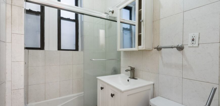 342 West 56th Street, Unit 2C, Hell’s Kitchen, Manhattan, NY 10019