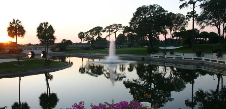 Hills, FL 34737, USA