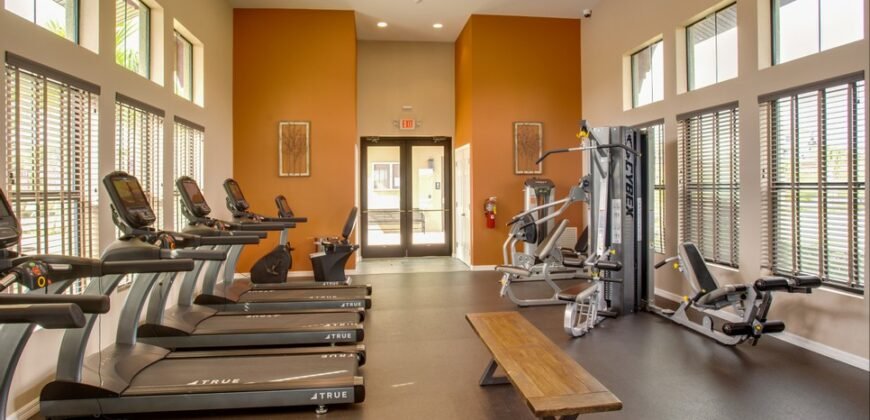 W Orange Trail, Ocoee, FL, USA