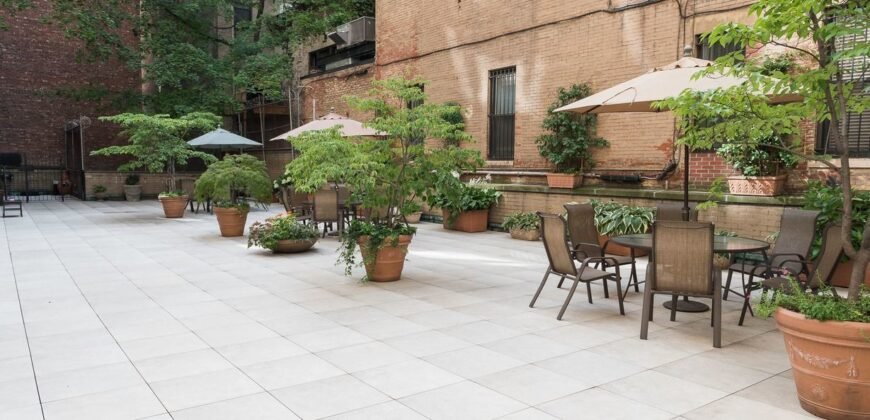 310 Lexington Avenue, Unit 9G, Manhattan, NY