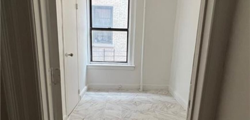 664 West 161st Street, Unit 4G, Washington Heights, Manhattan, NY 10032