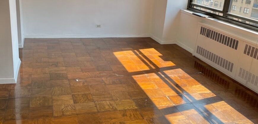 165 West End Avenue, Unit 22G, Manhattan, NY