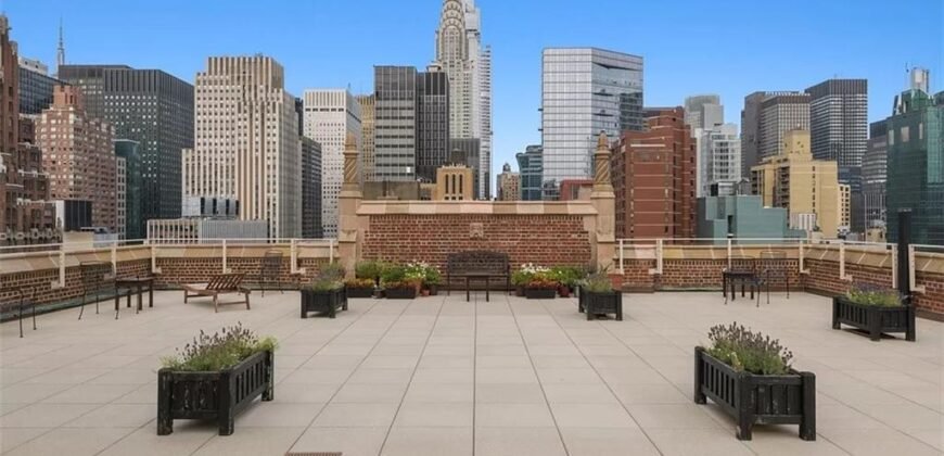 25 Tudor City Place, Unit 1006, Manhattan, NY