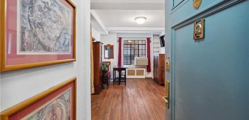 25 Tudor City Place, Unit 1006, Manhattan, NY