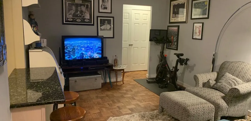 208 East 70th Street, Unit 1C, Upper East Side, Manhattan, NY 100