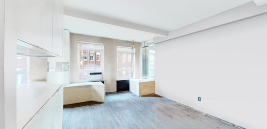 2 Beekman Place, Unit 10B, Midtown East, Manhattan, NY 10022