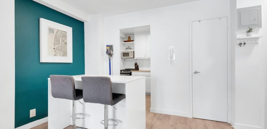 520 East 72nd Street, Unit 7R, Manhattan, NY