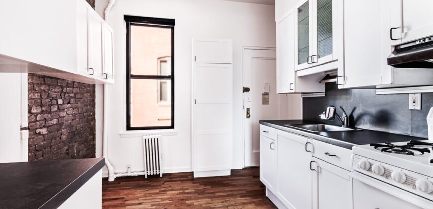 110 Thompson Street, Unit 5E, Manhattan, NY