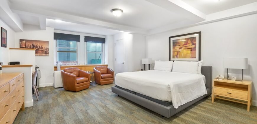 111 East 56th Street, Unit 215, Manhattan, NY