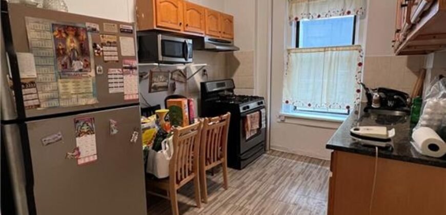 664 West 161st Street, Unit 4G, Washington Heights, Manhattan, NY 10032