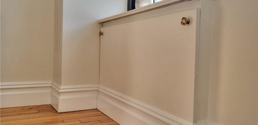 467 West 57th Street, Unit 3A, Hell’s Kitchen, Manhattan, NY 10019