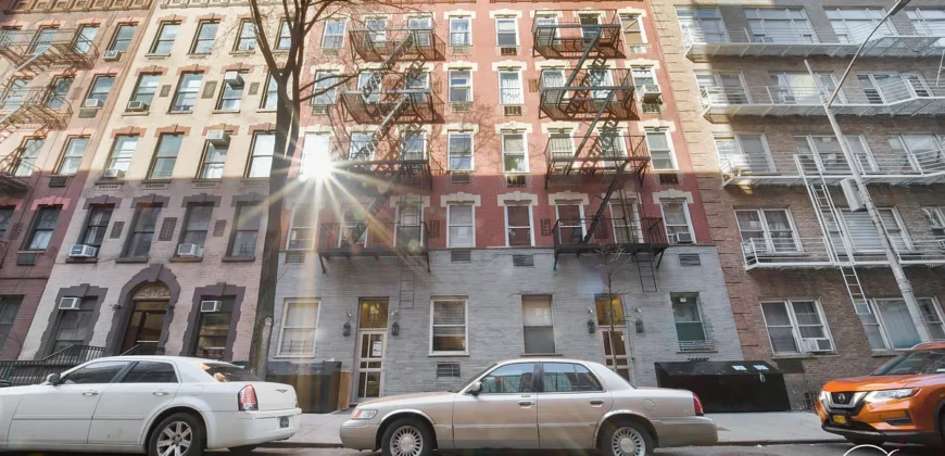 521 East 81st Street, Unit 2D, Manhattan, NY