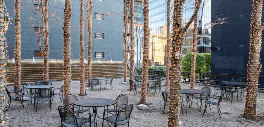 520 East 72nd Street, Unit 7R, Manhattan, NY