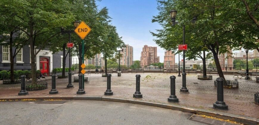 520 East 72nd Street, Unit 7R, Manhattan, NY